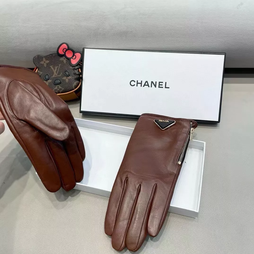 WellDesigned 5230 Prada Gloves For Women