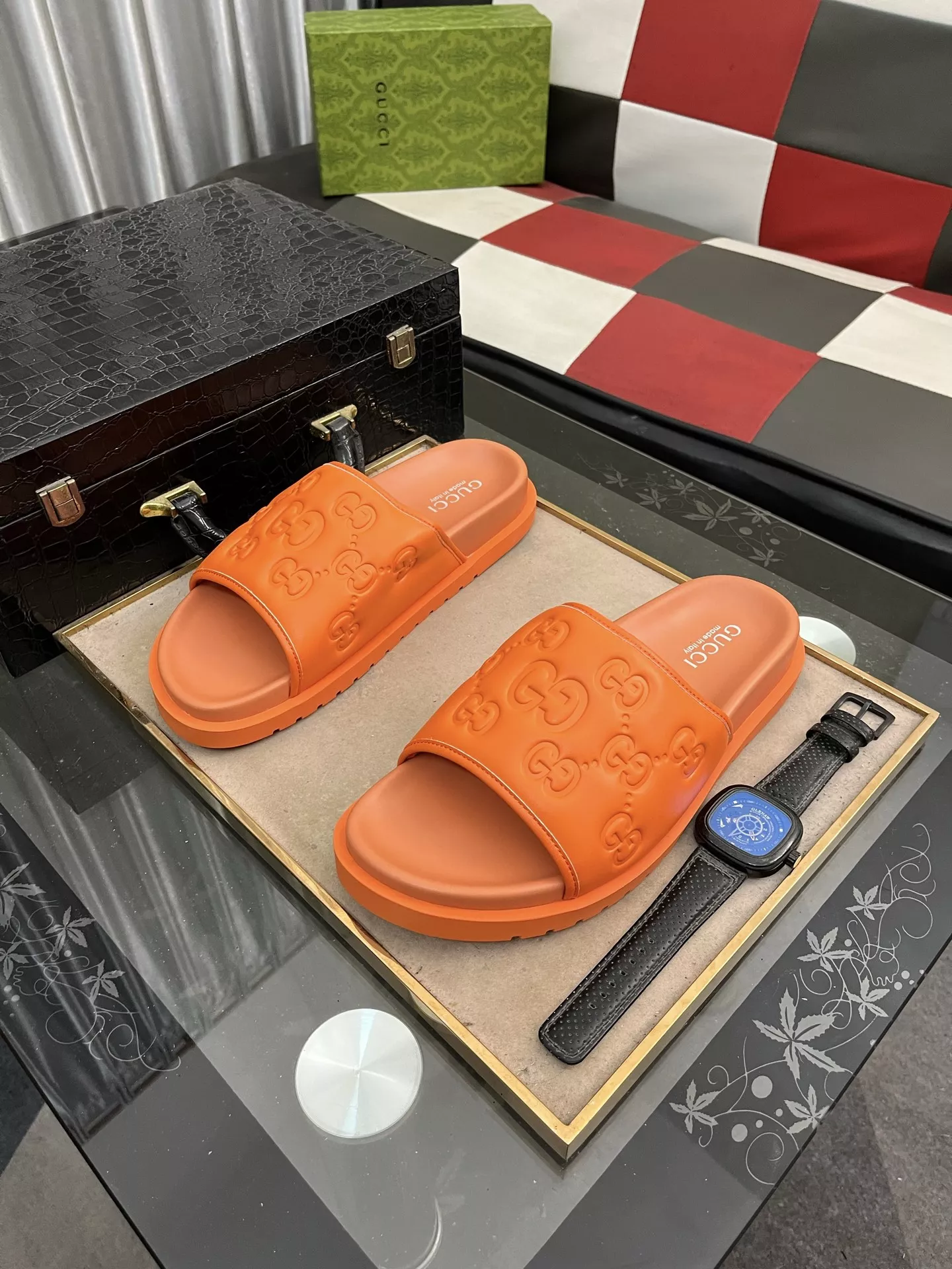 WellDesigned 5259 Gucci Slippers For Men