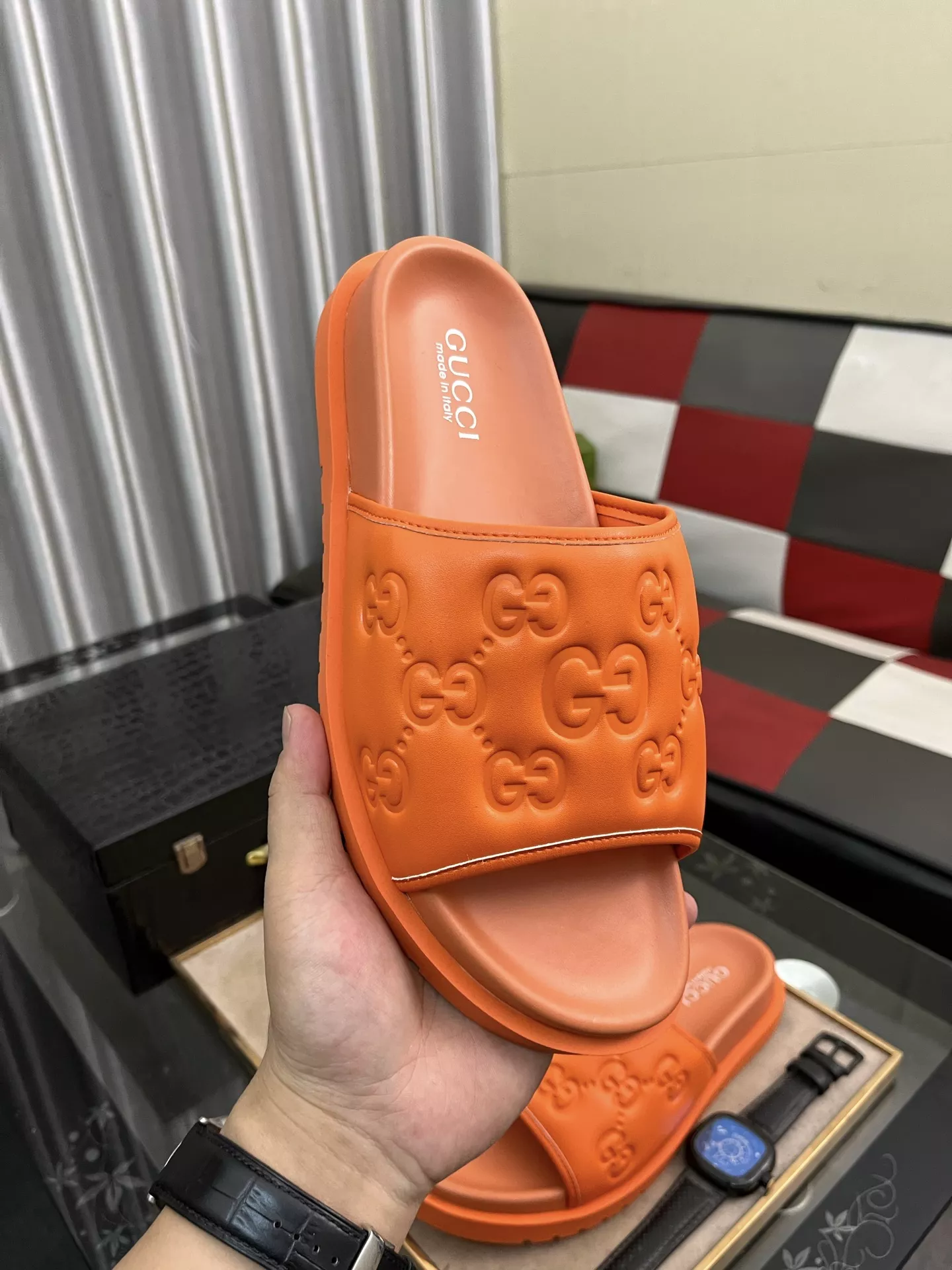 WellDesigned 5259 Gucci Slippers For Men
