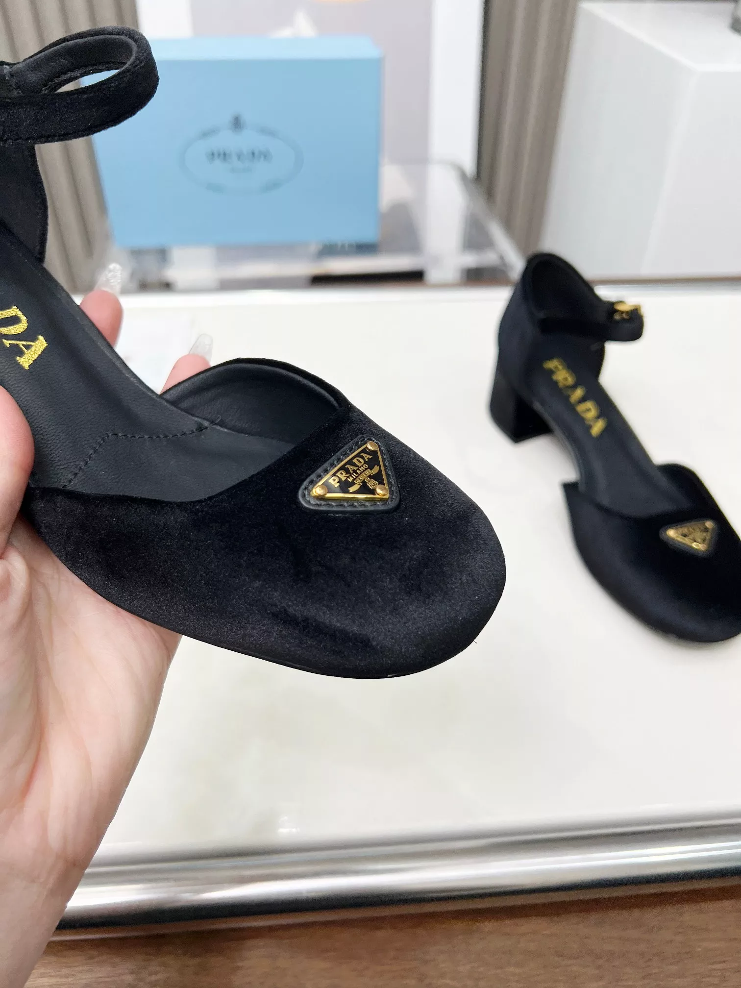 WellDesigned 5633 Prada Sandal For Women