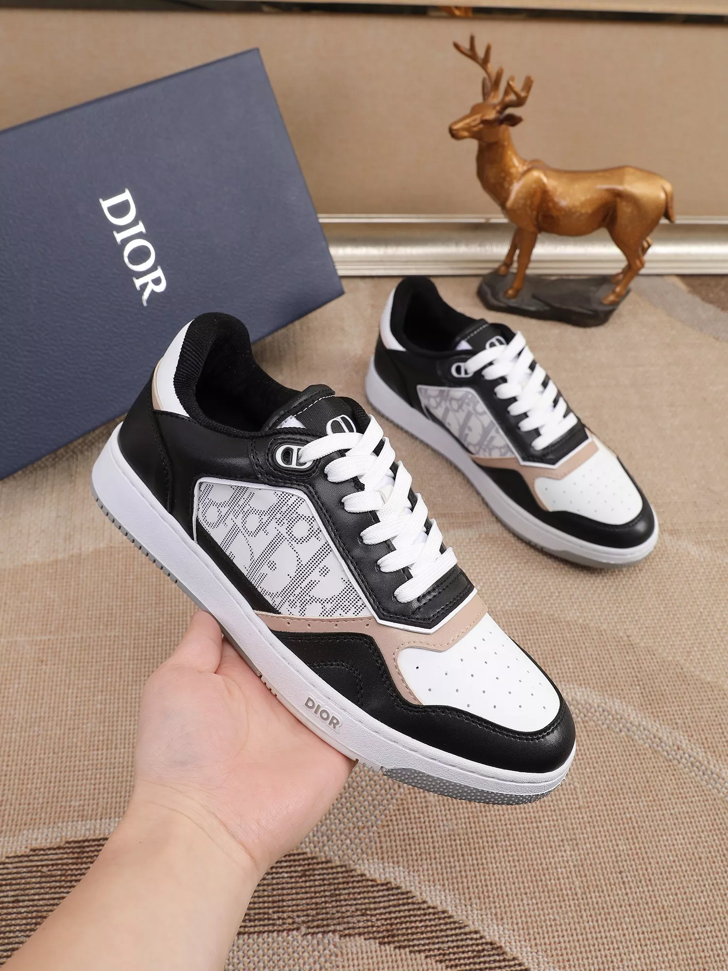 WellDesigned 5835 Christian Dior Casual Shoes For Men