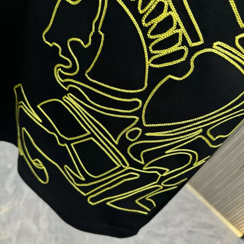 WellDesigned 5863 Burberry T-Shirts Short Sleeved For Unisex