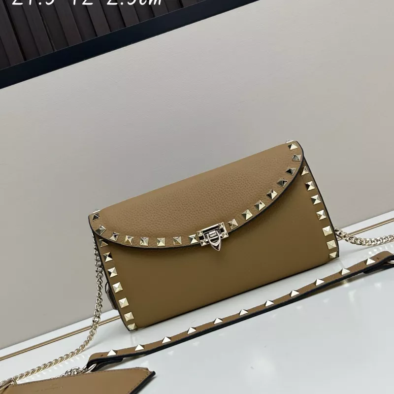 WellDesigned 5967 Valentino AAA Quality Messenger Bags For Women