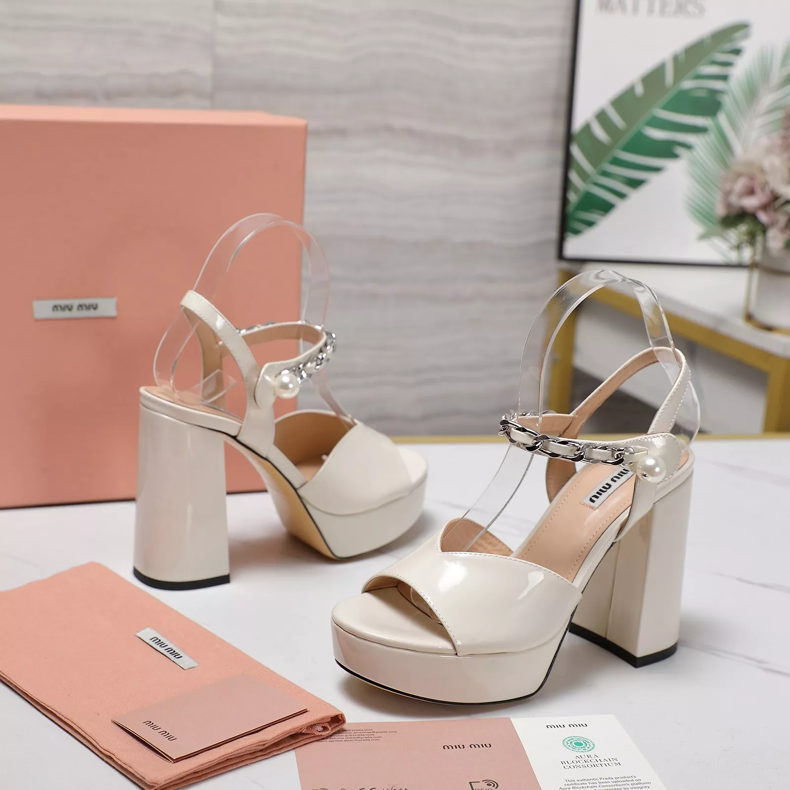 WellDesigned 600 MIU MIU Sandal For Women