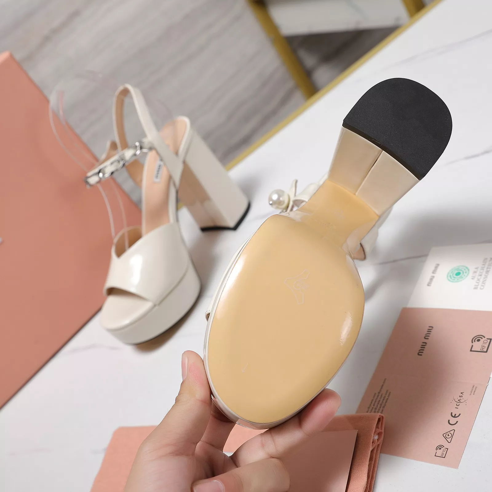 WellDesigned 600 MIU MIU Sandal For Women