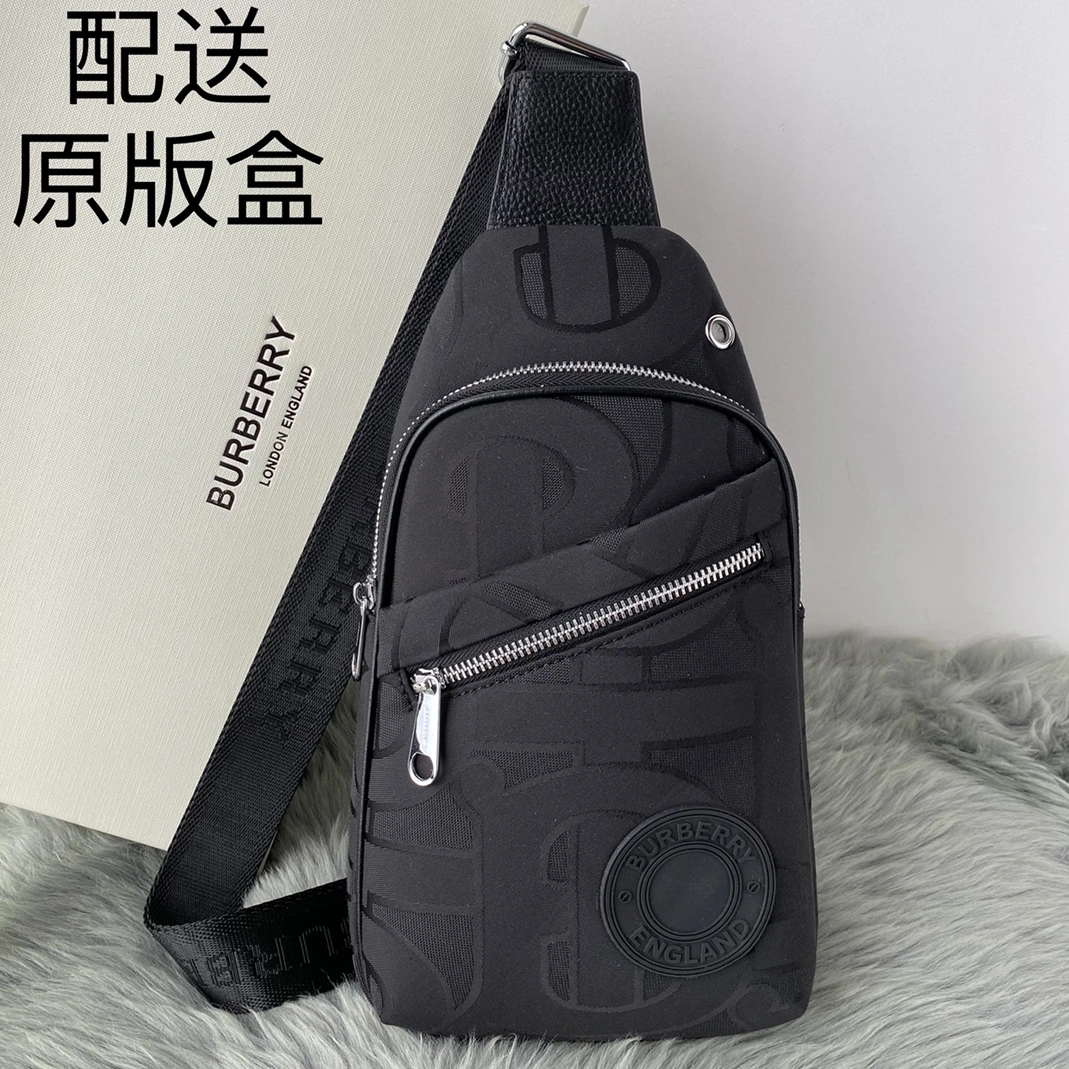 WellDesigned 6072 Burberry AAA Man Messenger Bags