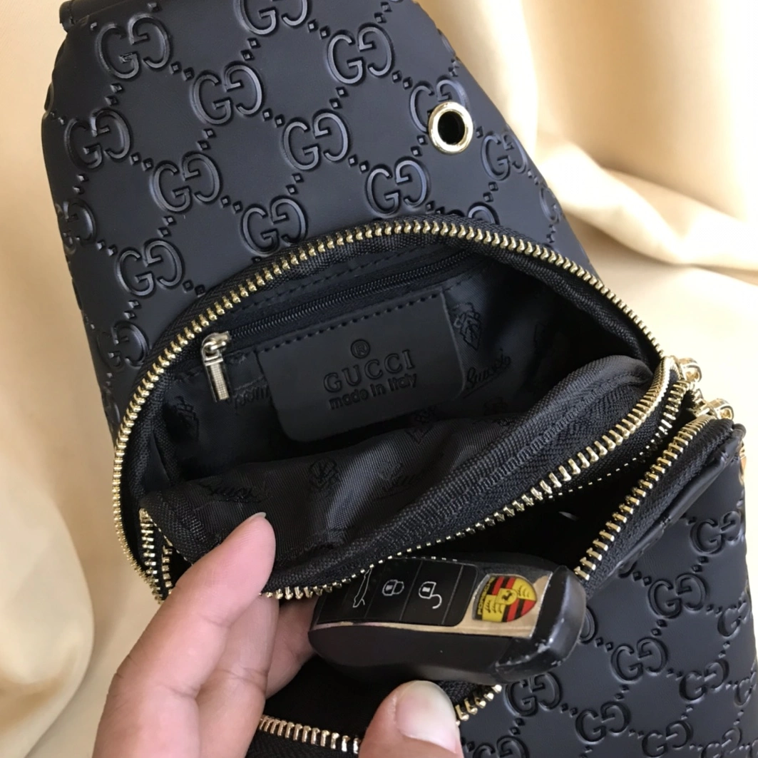 WellDesigned 6177 Gucci AAA Man Messenger Bags