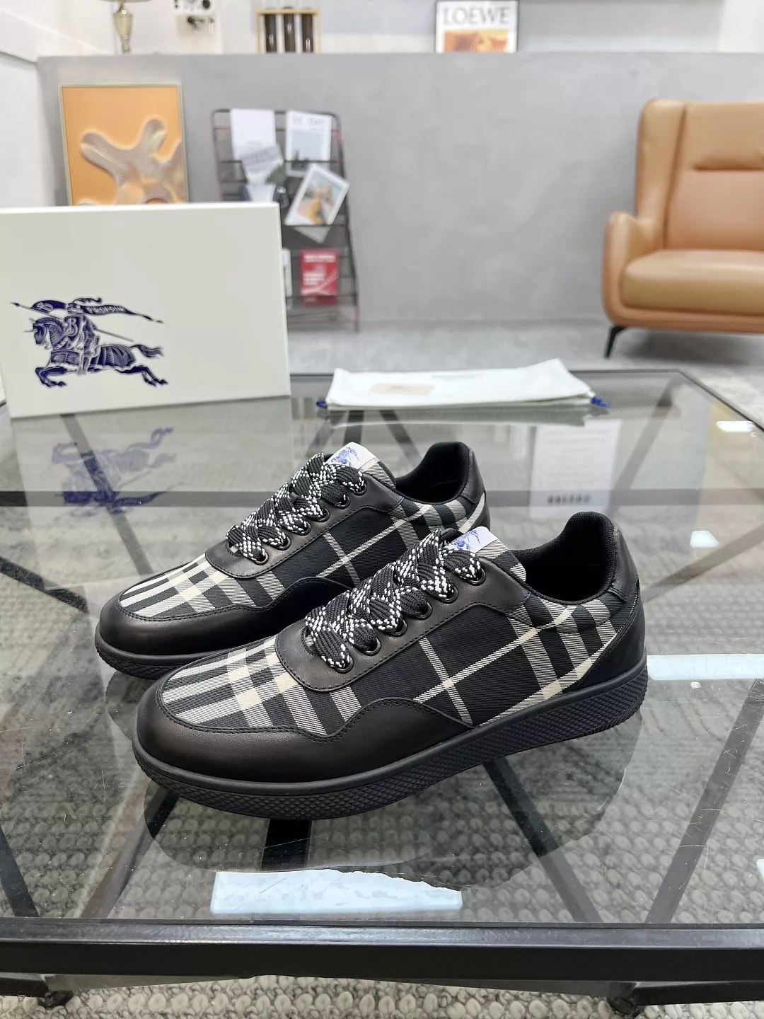 WellDesigned 6207 Burberry Casual Shoes For Men