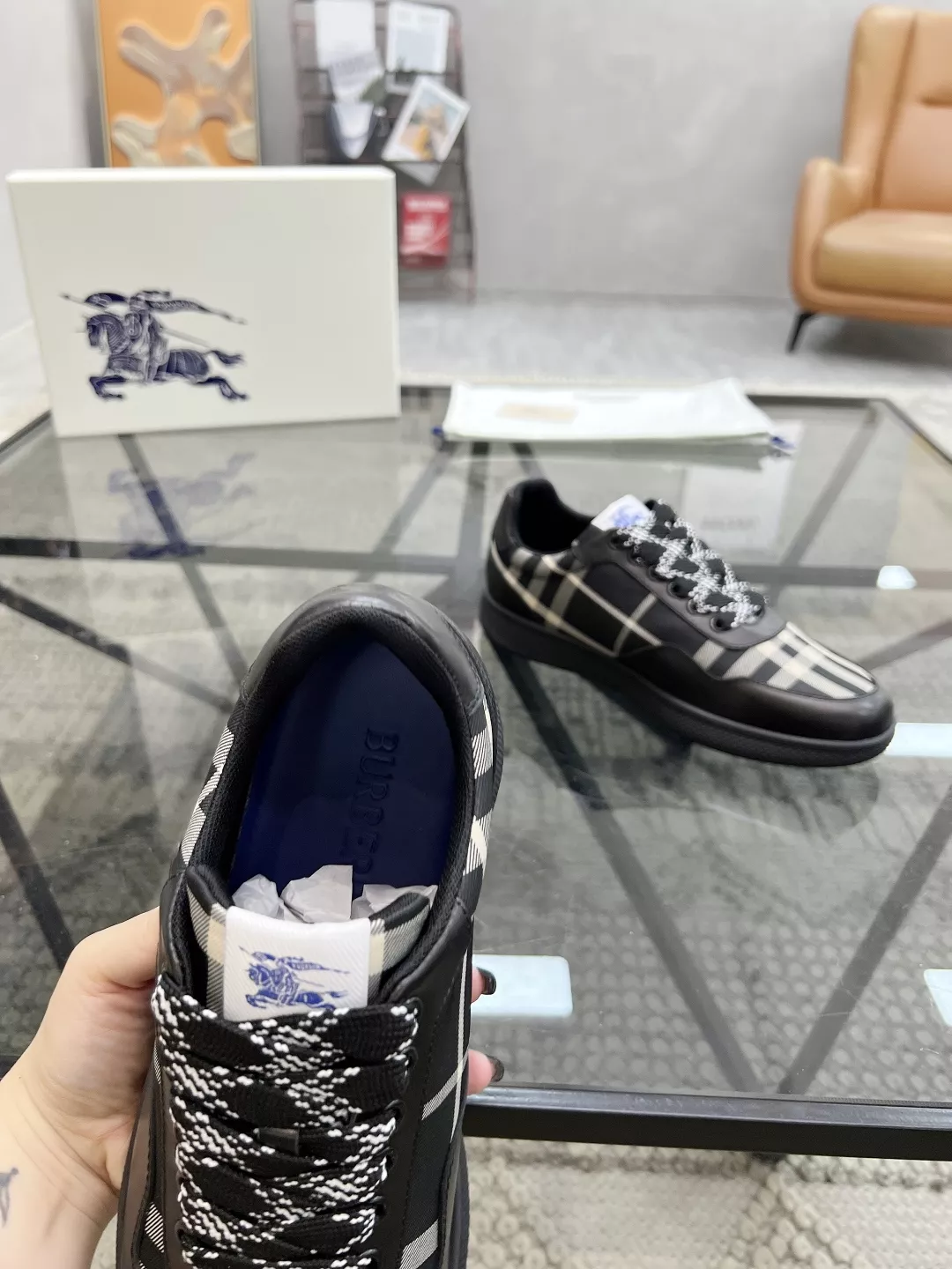 WellDesigned 6207 Burberry Casual Shoes For Men