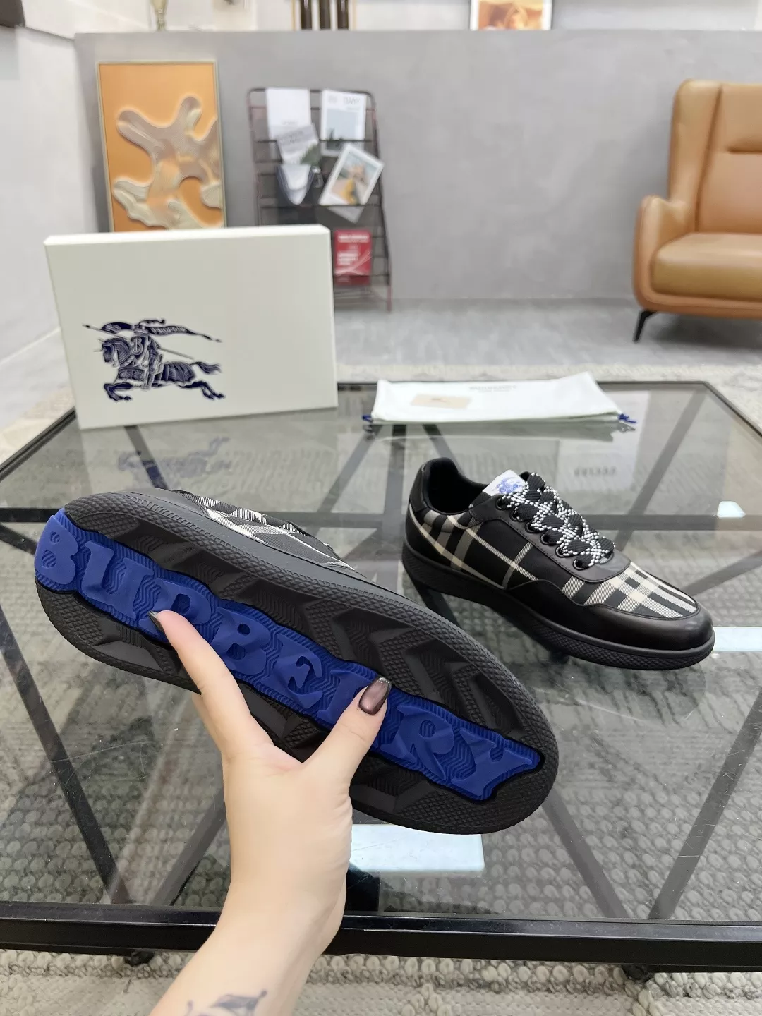 WellDesigned 6207 Burberry Casual Shoes For Men