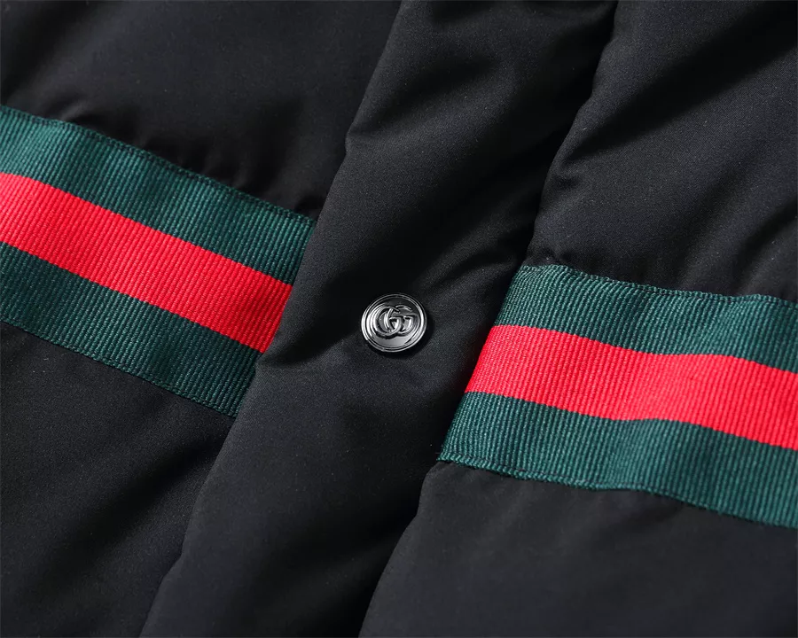 WellDesigned 6499 Gucci Down Feather Coat Long Sleeved For Men