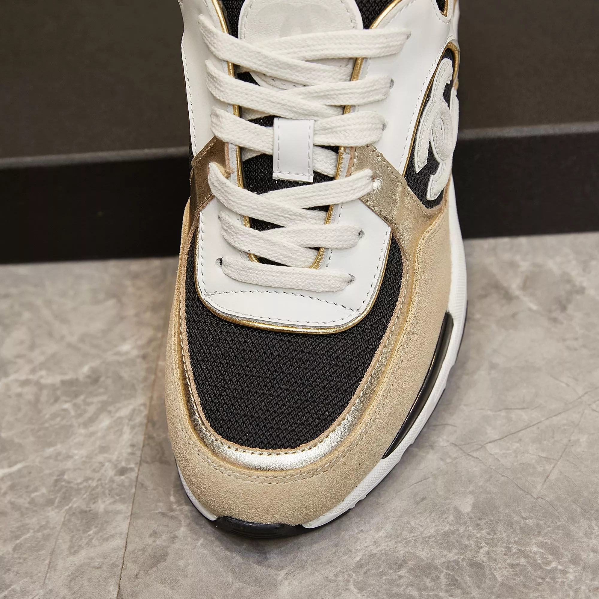 WellDesigned 6592 Chanel Casual Shoes For Men