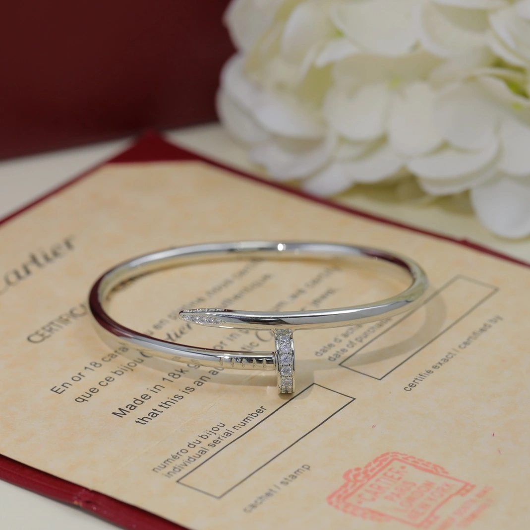 WellDesigned 6627 Cartier bracelets