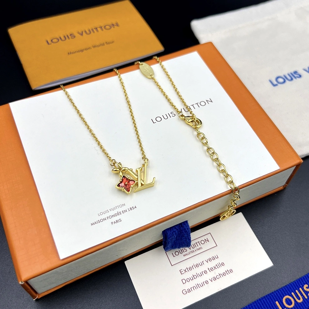 WellDesigned 6697 Louis Vuitton Necklace