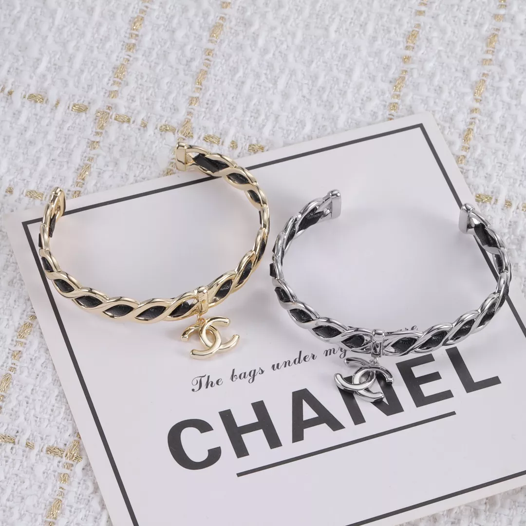 WellDesigned 6811 Chanel Bracelets