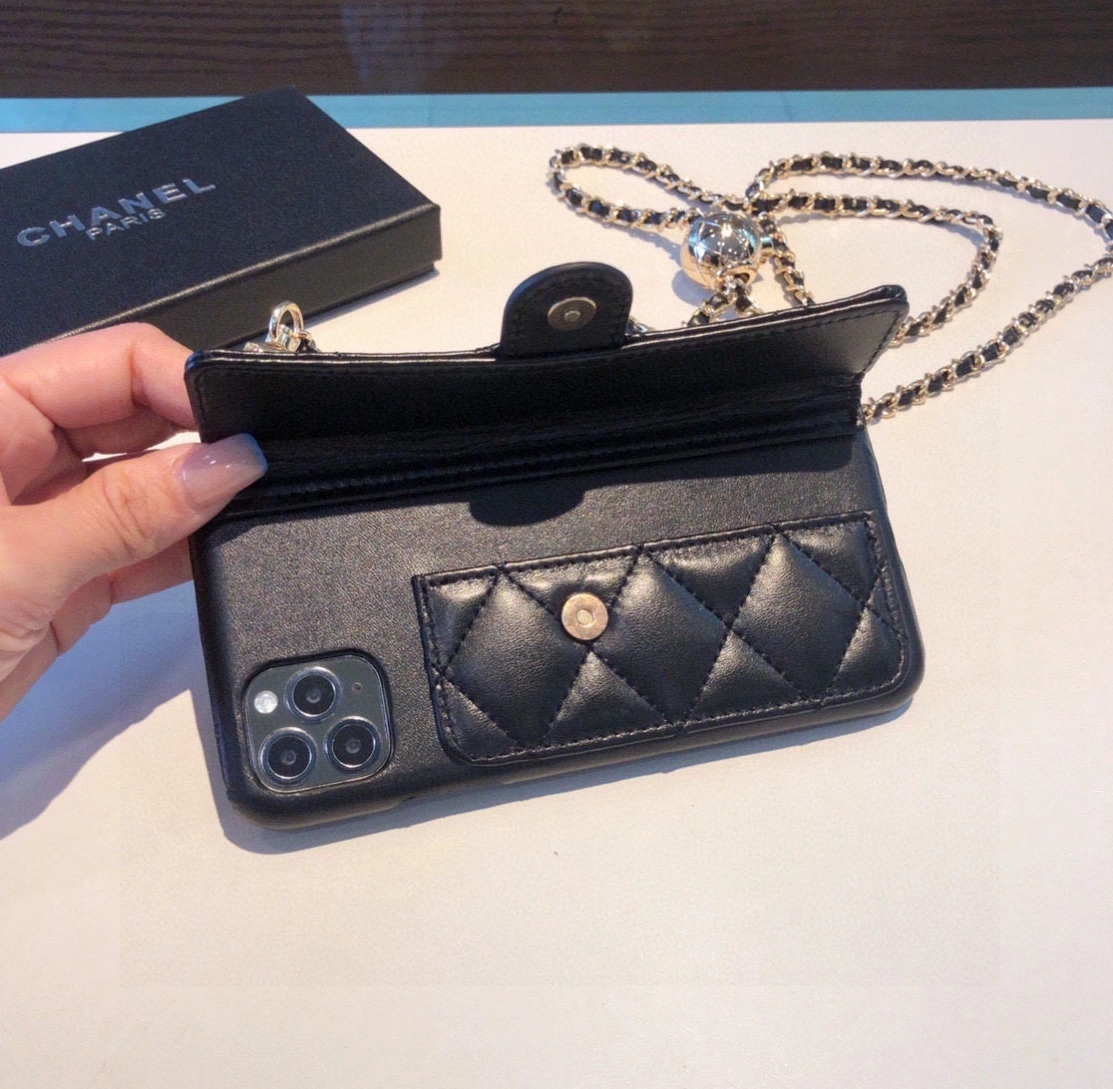 WellDesigned 6856 Chanel iPhone Case