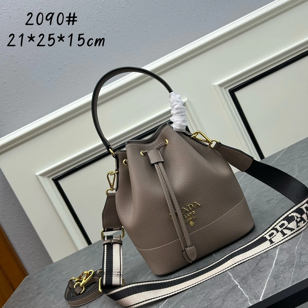 WellDesigned 7146 Prada AAA Quality Handbags For Women