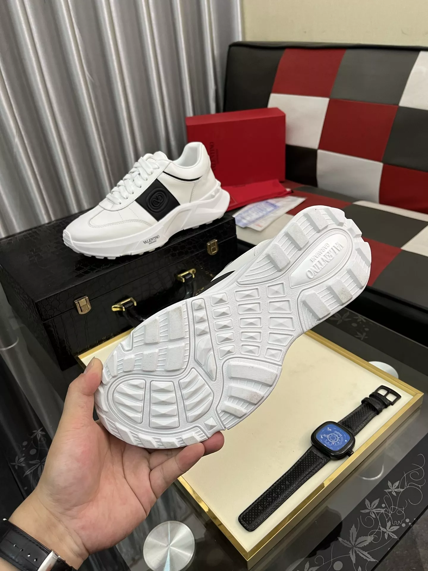 WellDesigned 7201 Valentino Casual Shoes For Men