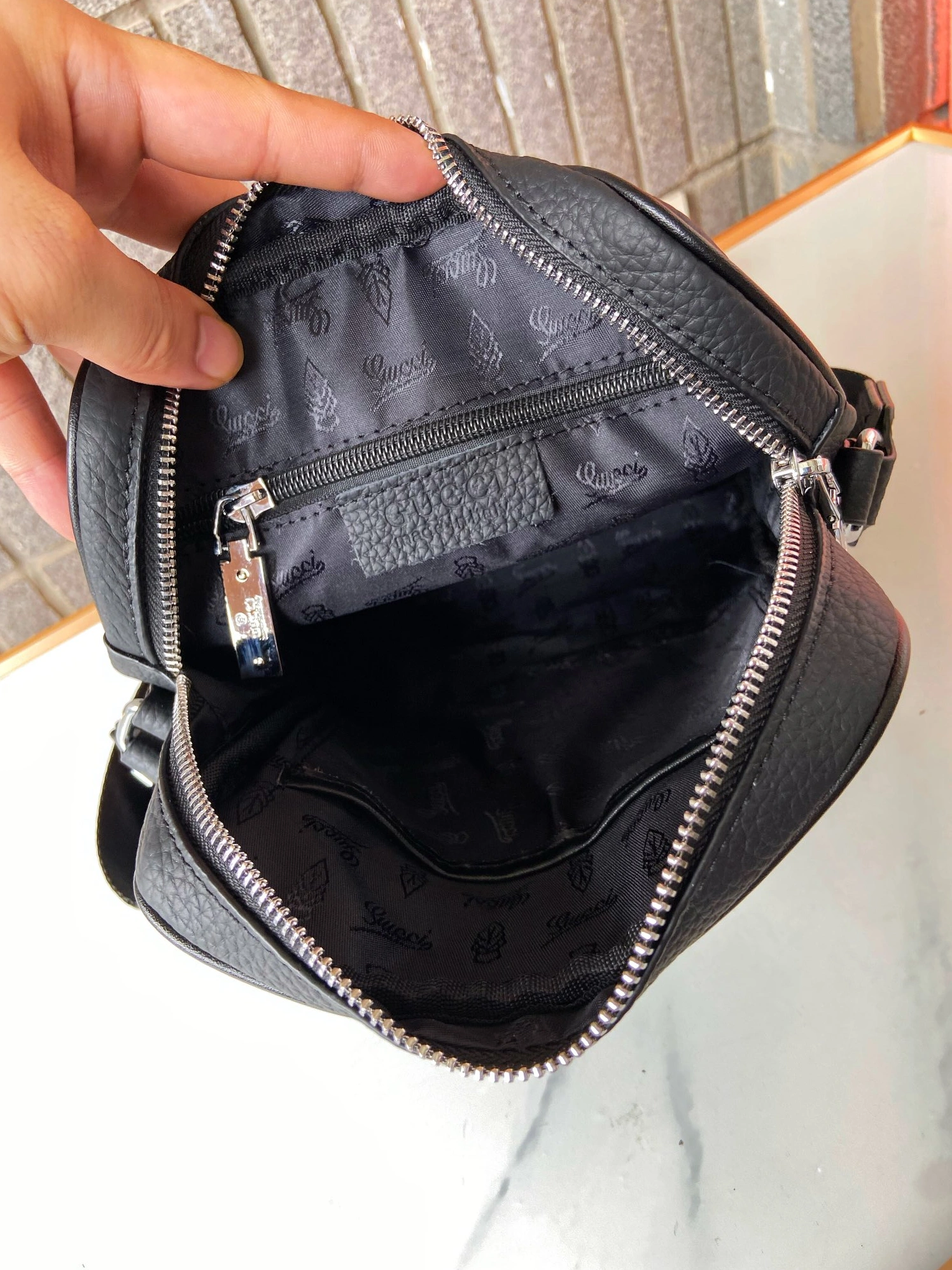 WellDesigned 724 Gucci AAA Man Messenger Bags