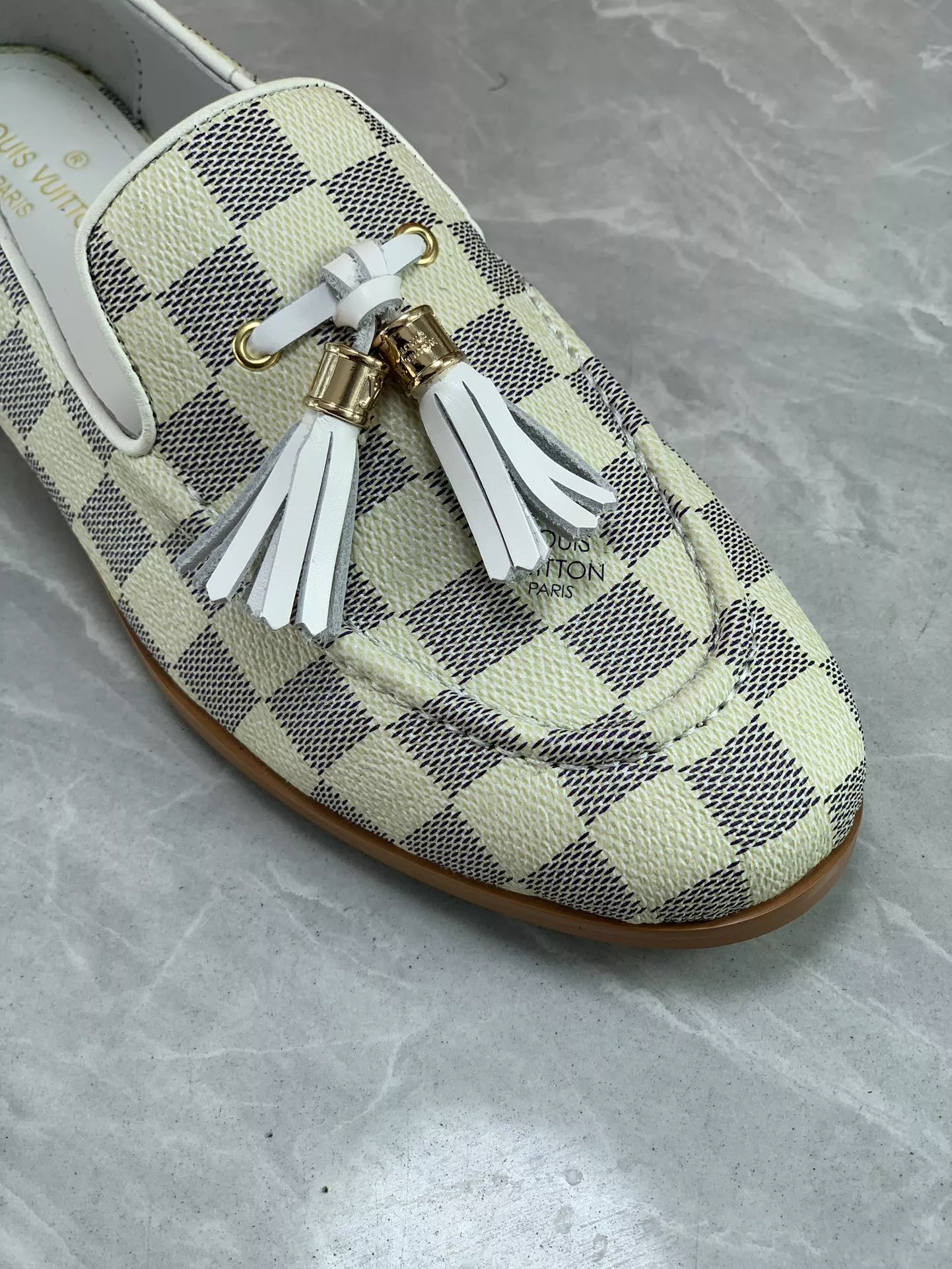 WellDesigned 7501 Louis Vuitton LV Oxfords Shoes For Women