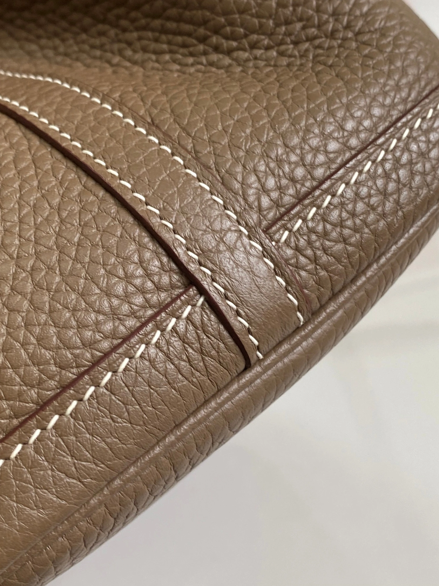 WellDesigned 7560 Hermes AAA Quality Handbags For Women