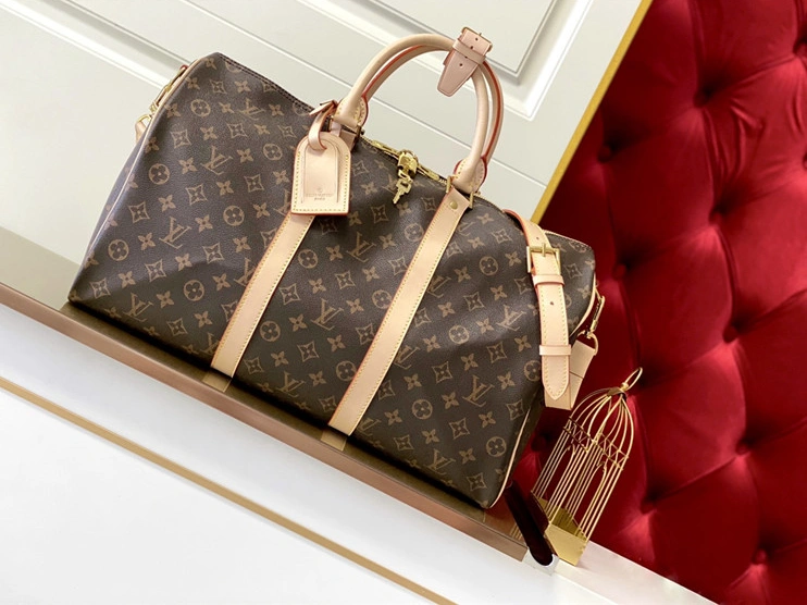 WellDesigned 7807 Louis Vuitton Travel Bags