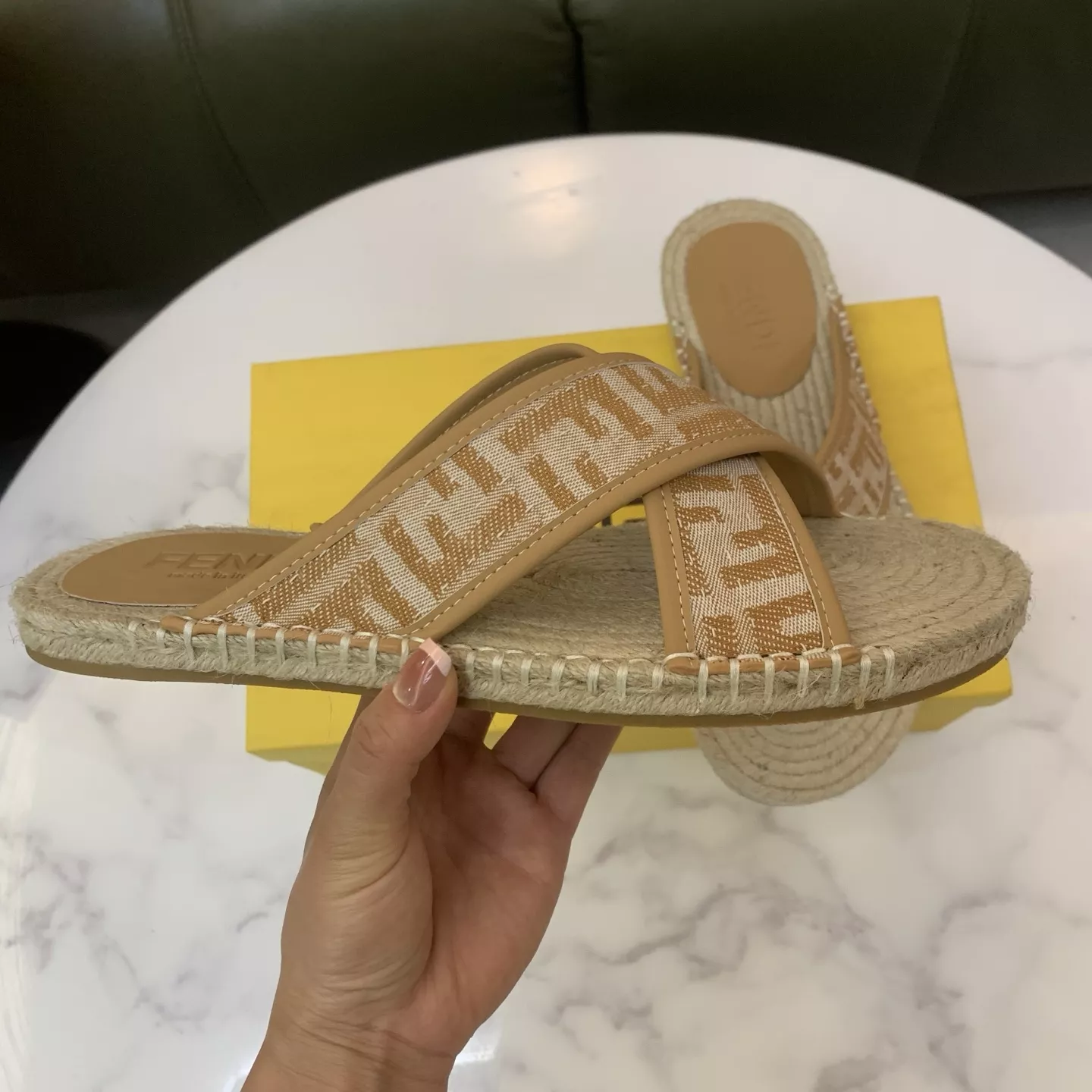 WellDesigned 8191 Fendi Slippers For Men