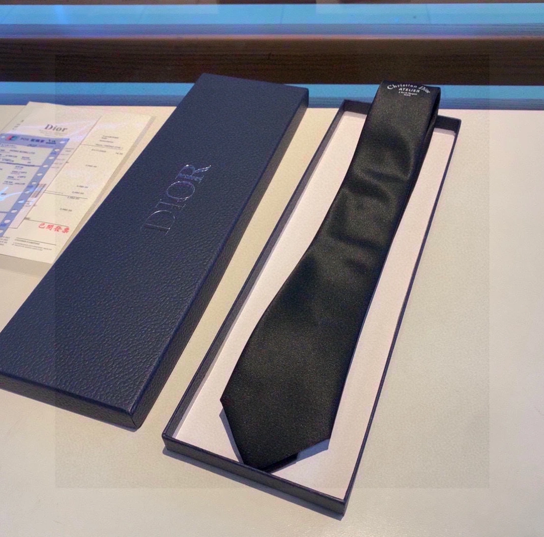 WellDesigned 8222 Christian Dior Necktie For Men