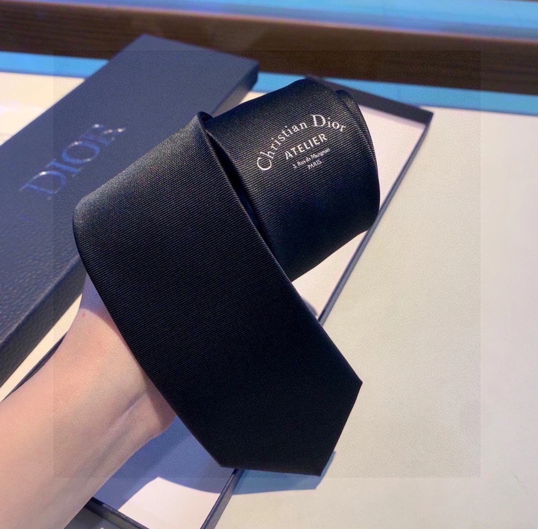 WellDesigned 8222 Christian Dior Necktie For Men
