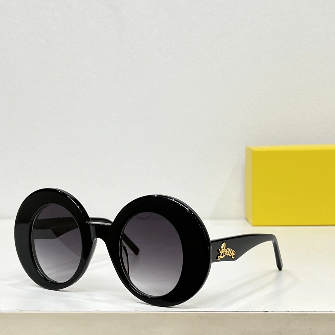 WellDesigned 8236 LOEWE AAA Quality Sunglasses