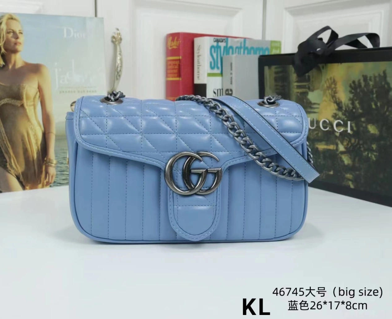 WellDesigned 8302 Gucci Messenger Bags For Women
