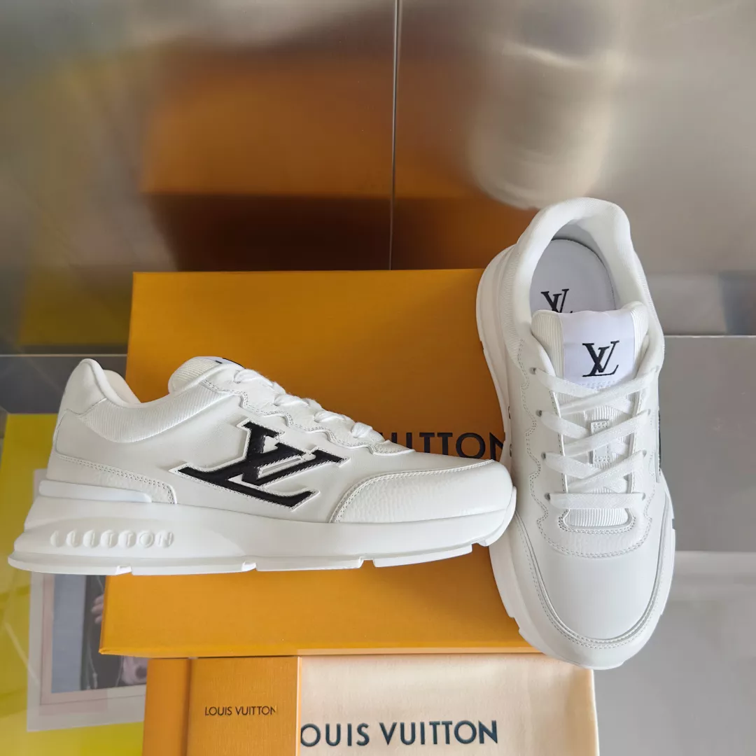 WellDesigned 8450 Louis Vuitton Casual Shoes For Men