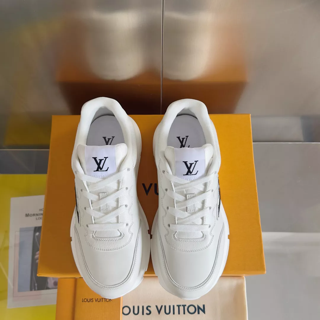 WellDesigned 8450 Louis Vuitton Casual Shoes For Men