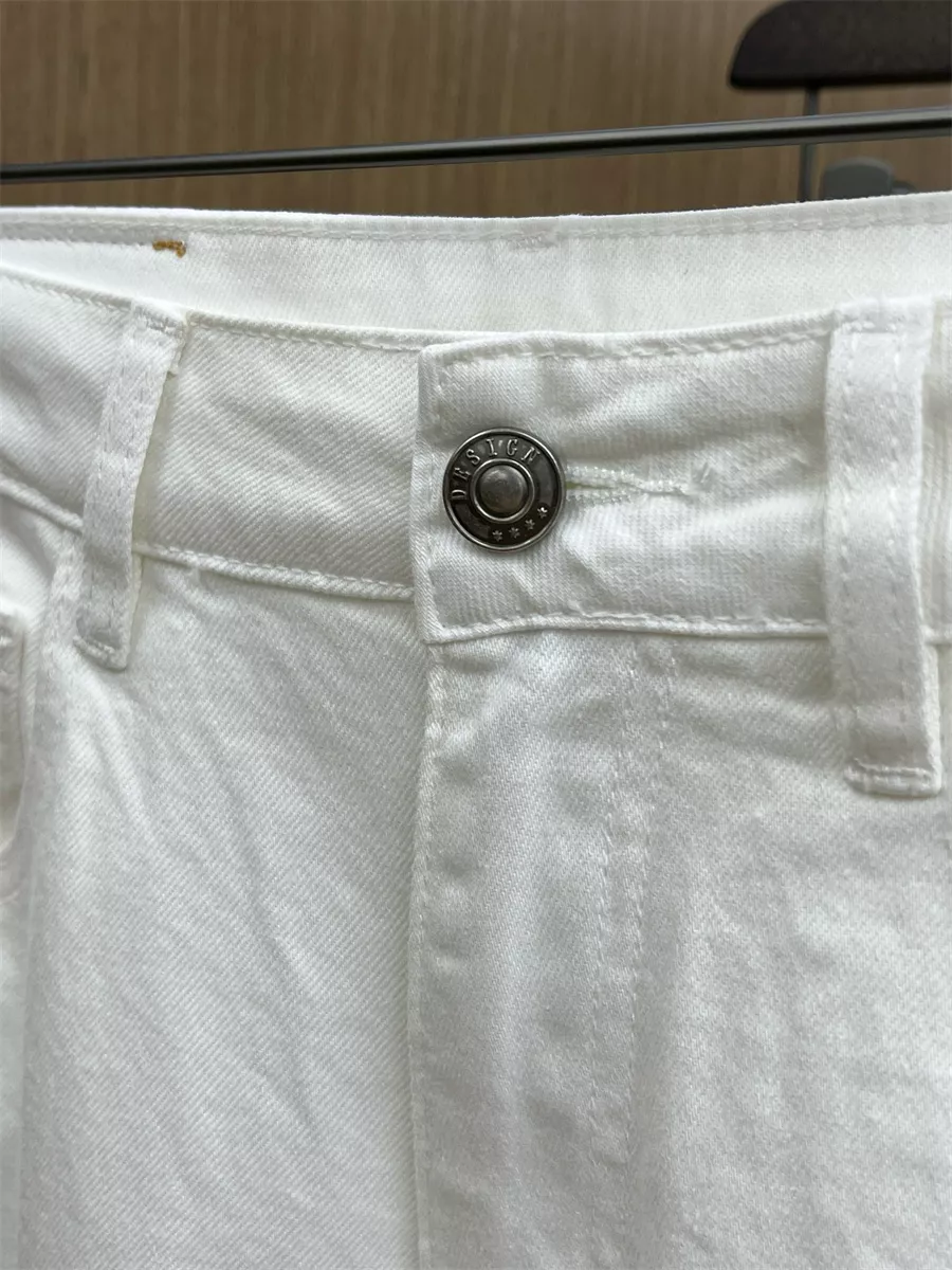 WellDesigned 8537 Burberry Jeans For Men