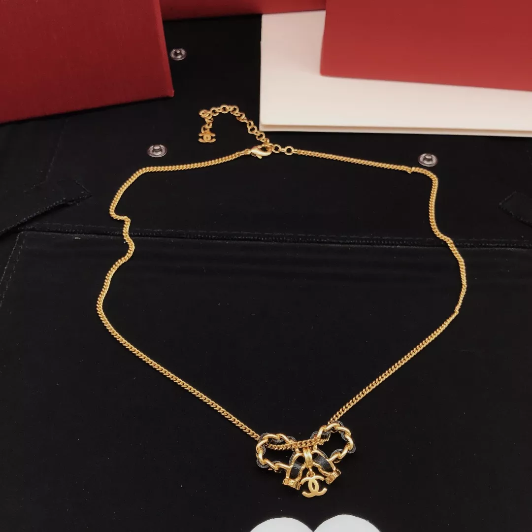 WellDesigned 8835 Chanel Necklaces