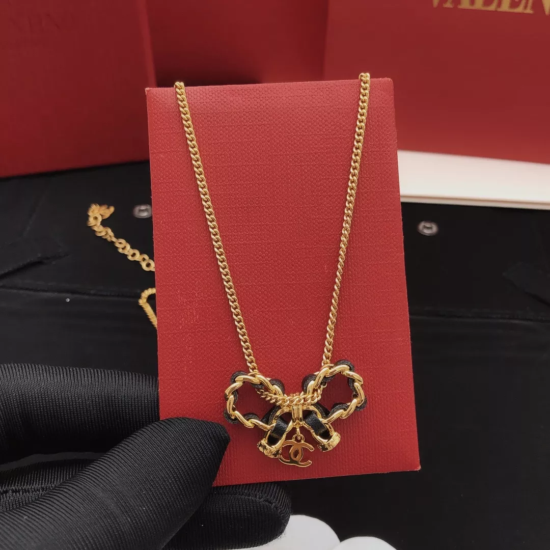 WellDesigned 8835 Chanel Necklaces