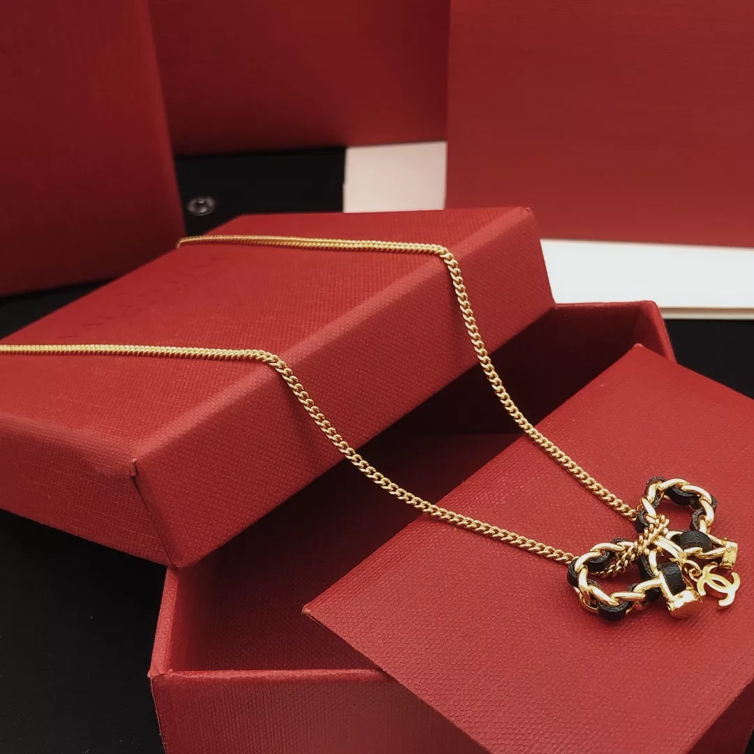 WellDesigned 8835 Chanel Necklaces