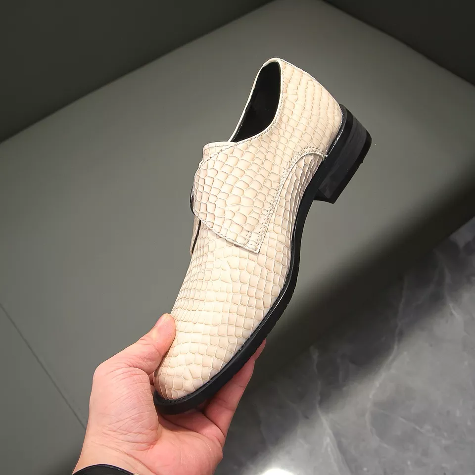 WellDesigned 8962 Versace Leather Shoes For Men