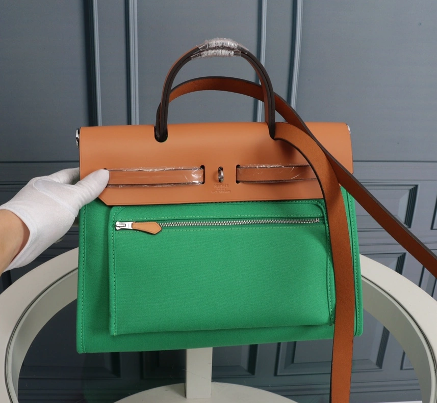 WellDesigned 9111 Hermes AAA Quality Handbags For Women