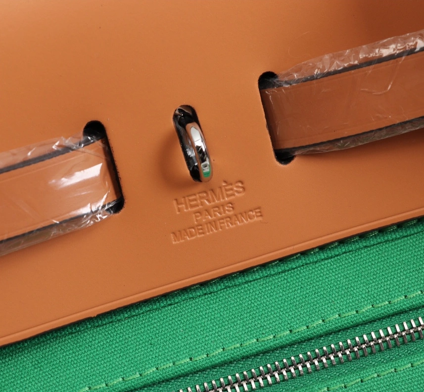 WellDesigned 9111 Hermes AAA Quality Handbags For Women