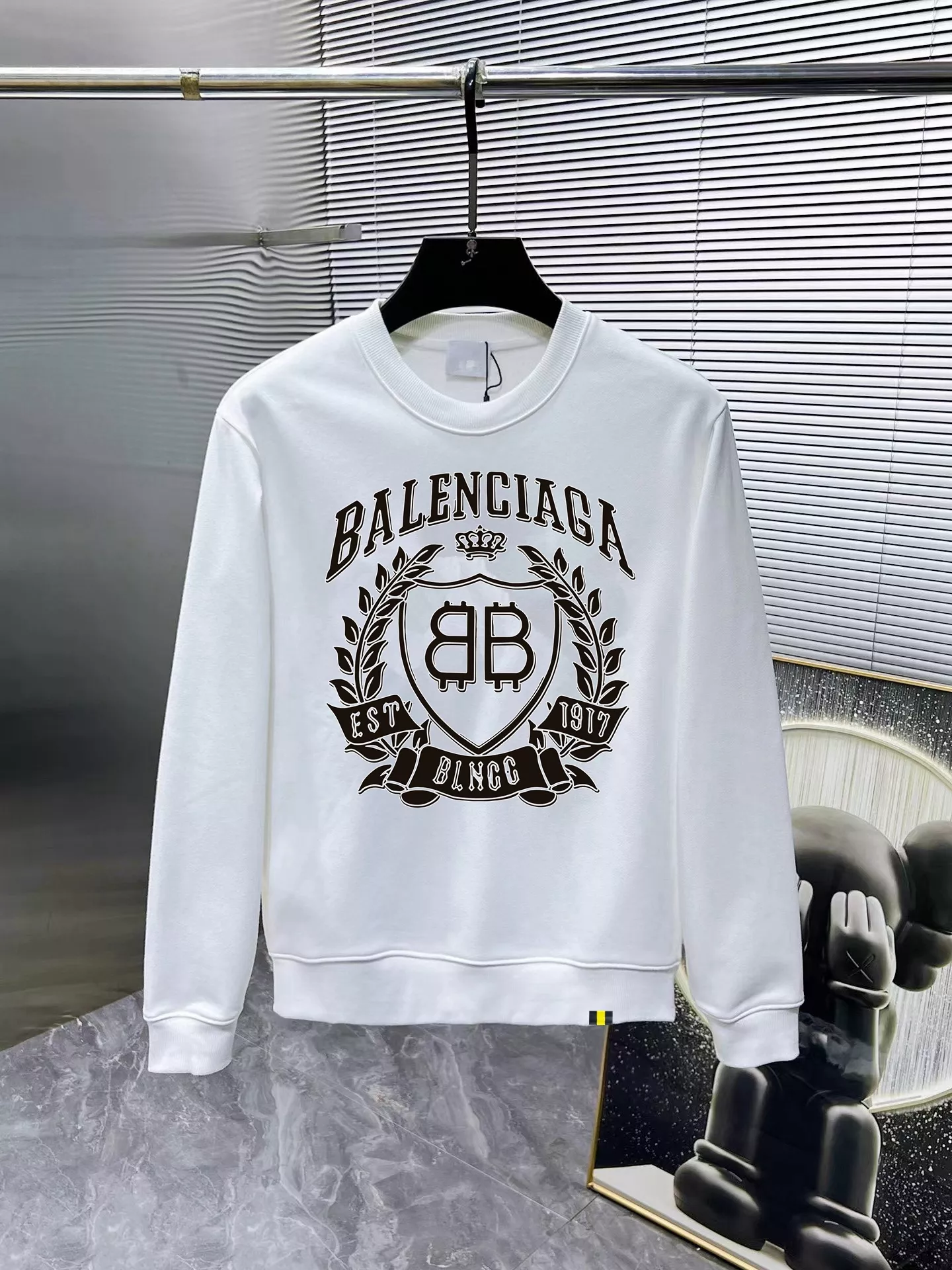 WellDesigned 9238 Balenciaga Hoodies Long Sleeved For Men