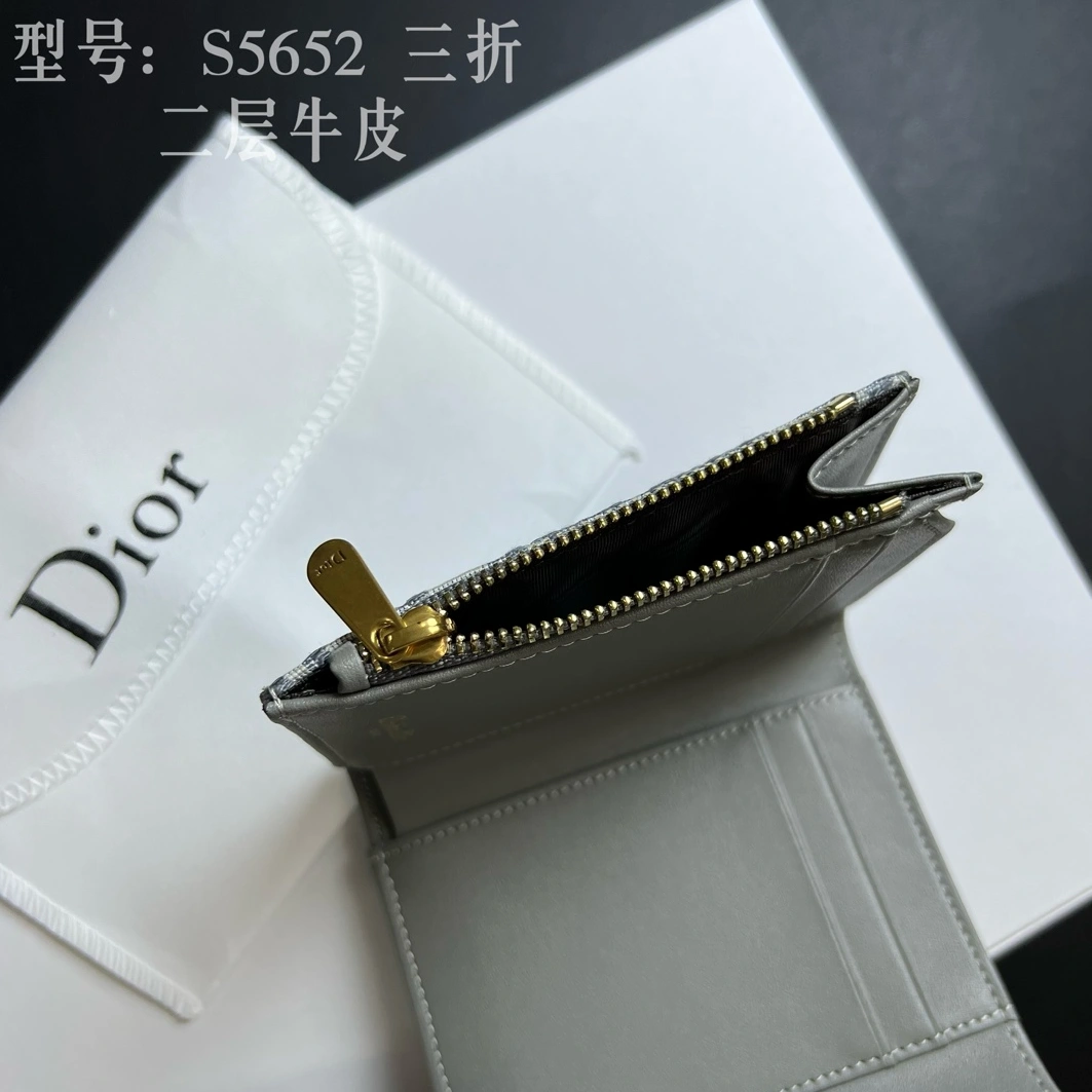 WellDesigned 9278 Christian Dior Card Case