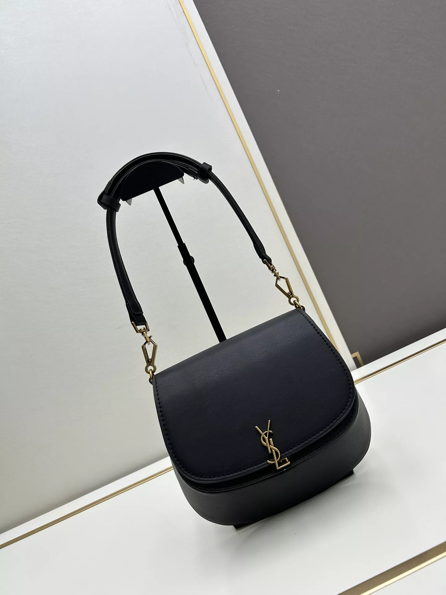 WellDesigned 9281 Yves Saint Laurent YSL AAA Quality Shoulder Bags For Women