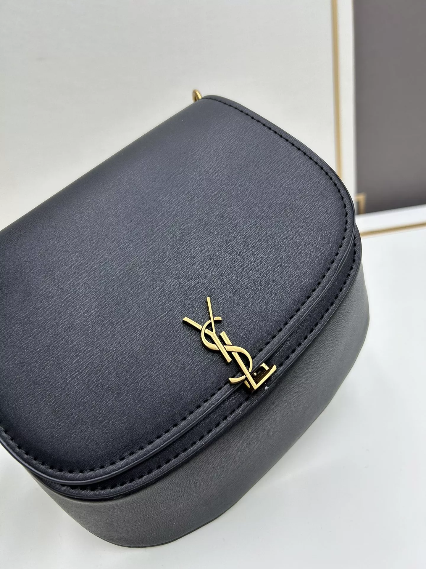 WellDesigned 9281 Yves Saint Laurent YSL AAA Quality Shoulder Bags For Women