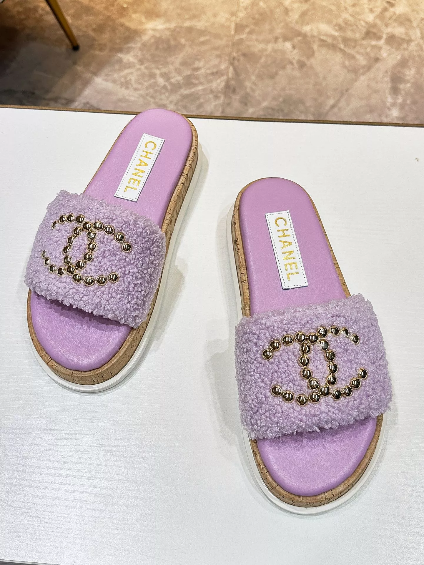 WellDesigned 9300 Chanel Slippers For Women
