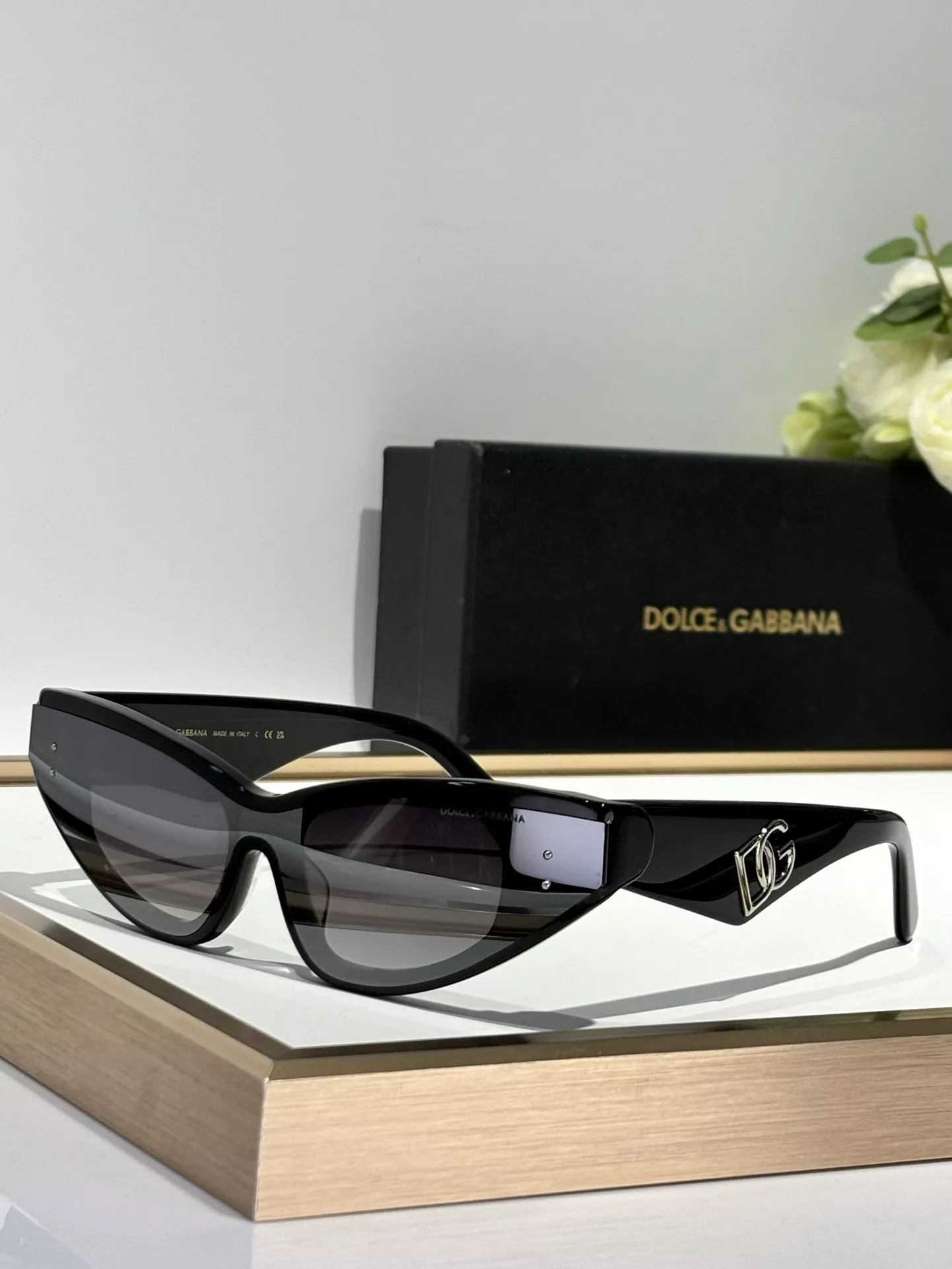 WellDesigned 9431 Dolce & Gabbana AAA Quality Sunglasses