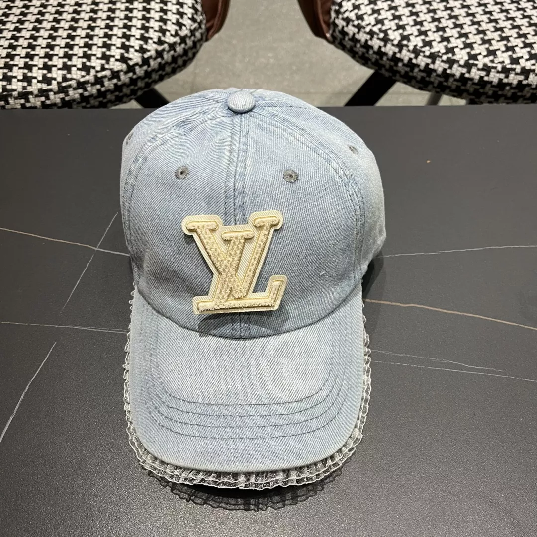 WellDesigned 9435 Louis Vuitton LV Caps