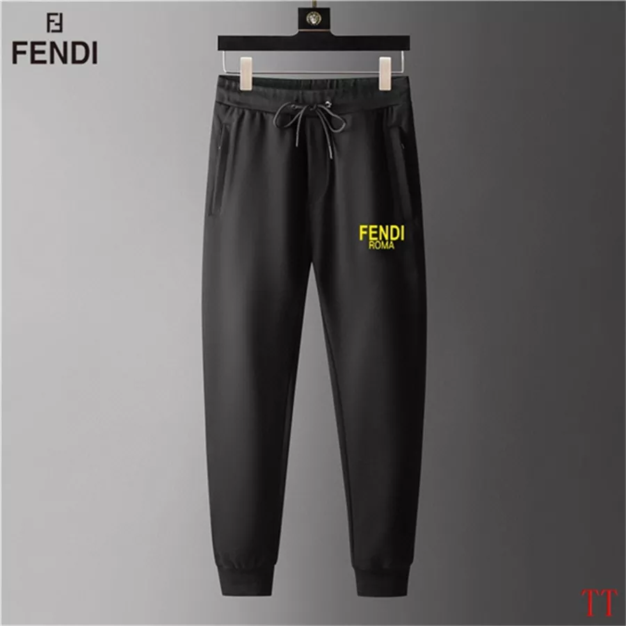 WellDesigned 9542 Fendi Tracksuits Long Sleeved For Men