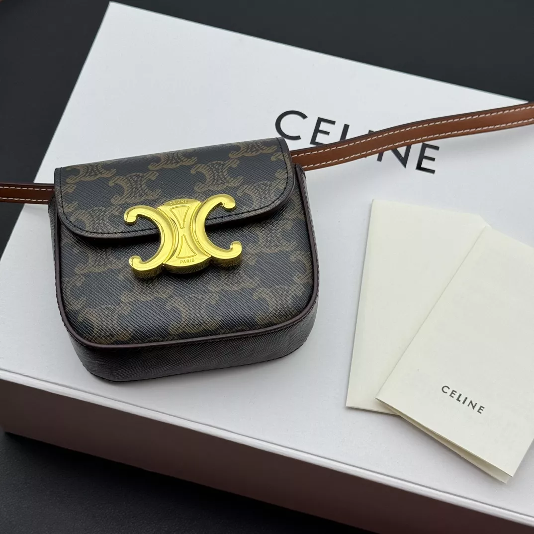 WellDesigned 9679 Celine Wallets