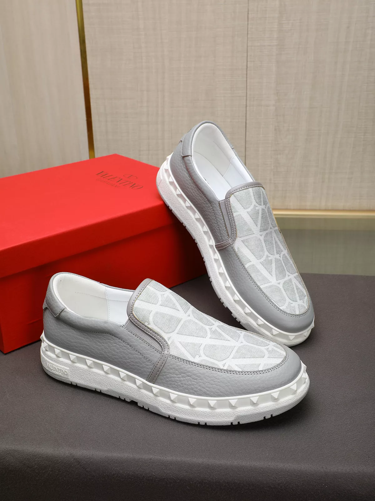 WellDesigned 9778 Valentino Casual Shoes For Men